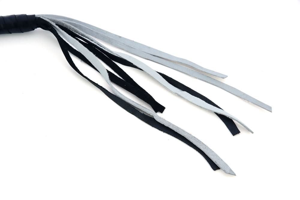 GBW24 Leather Biker Whip-White/Black